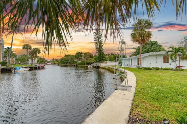 1617 Ne 28th Dr, House other with 3 bedrooms, 2 bathrooms and null parking in Wilton Manors FL | Image 3