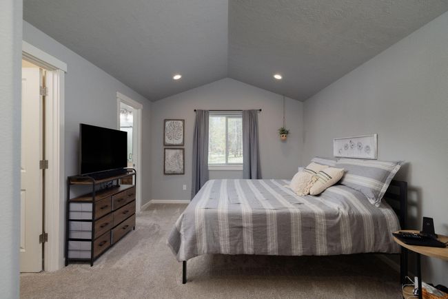 55659 SWan Rd (16 of 36) | Image 11