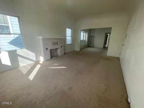 66 N Fir St, Ventura, CA, 93001-2810 | Card Image