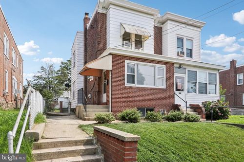 1239 E 13th St, EDDYSTONE, PA, 19022-1341 | Card Image