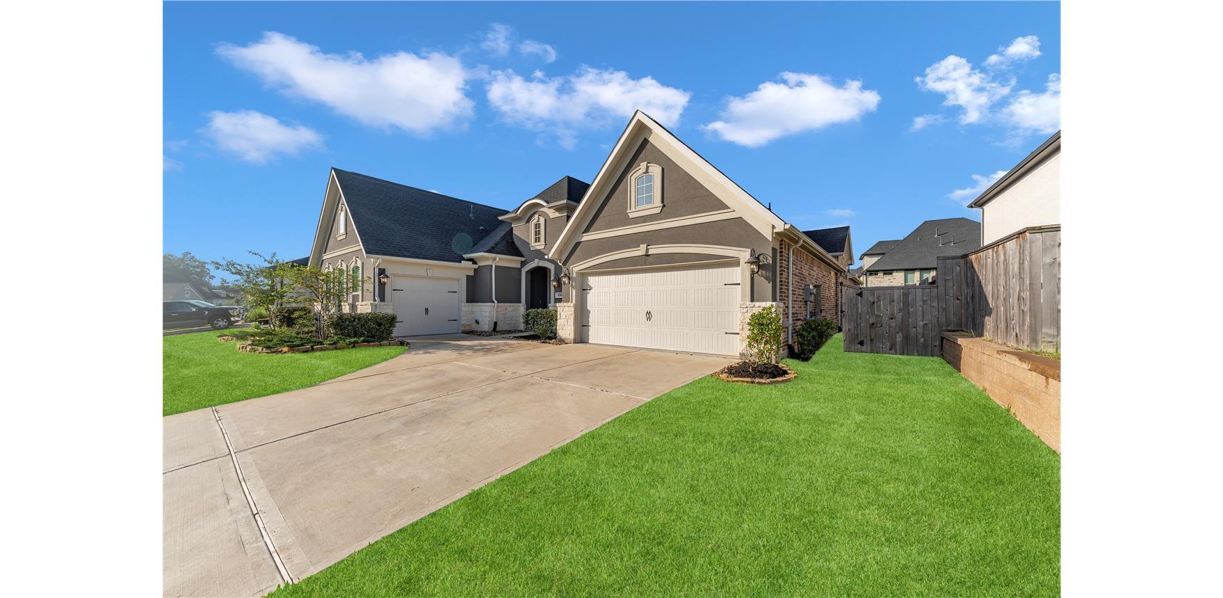 Residential in Pinehurst 3