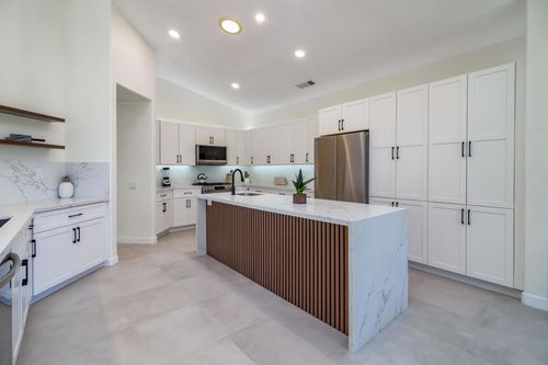 67568 S Laguna Dr, Cathedral City, CA, 92234-7498 | Card Image