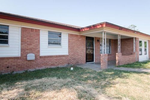 317 Van Zandt St, San Angelo, TX, 76905-7739 | Card Image