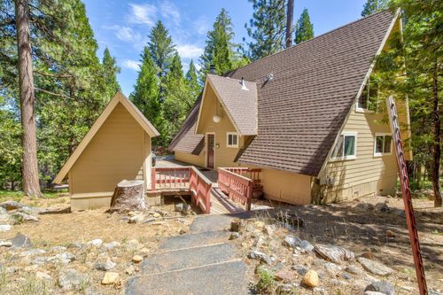 1952 Payette Ct, Arnold, CA, 95223 | Card Image