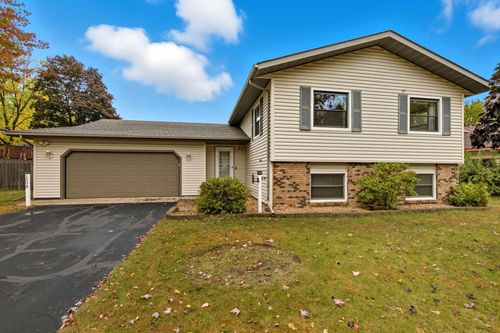 1508 Prairie Hill Rd, Saint Cloud, MN, 56301-4982 | Card Image