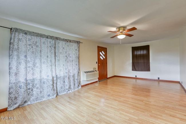 2114 Main St, House other with 3 bedrooms, 1 bathrooms and null parking in Surgoinsville TN | Image 59