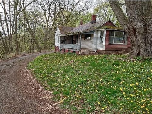 8695 Graham St, Lisbon, OH, 44432-8516 | Card Image