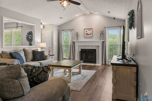 139 Clear Creek Dr, New Market, AL, 35761-8177 | Card Image