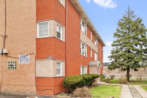 apt-1w-12926 Page Ct, Blue Island, IL, 60406-3028 | Card Image