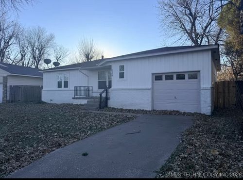 5308 Madison S Avenue, Tulsa, OK, 74105 | Card Image