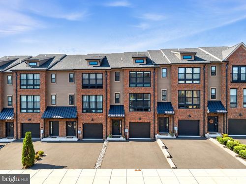 10 Sienna Pl, FEASTERVILLE TREVOSE, PA, 19053-5908 | Card Image