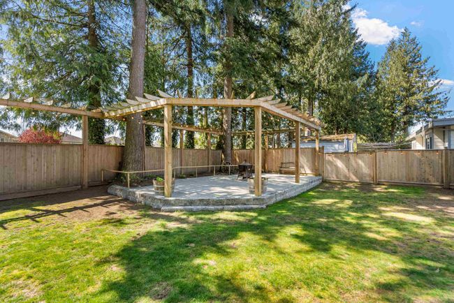 34596 Pearl Avenue, House other with 5 bedrooms, 2 bathrooms and 6 parking in Abbotsford BC | Image 34