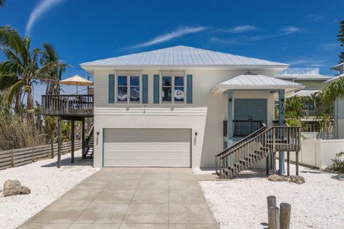 104 77th Street, HOLMES BEACH, FL, 34217 | Card Image