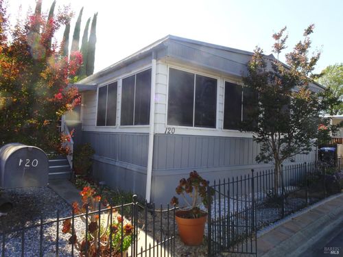 120 Goya Dr, Fairfield, CA, 94534-1010 | Card Image