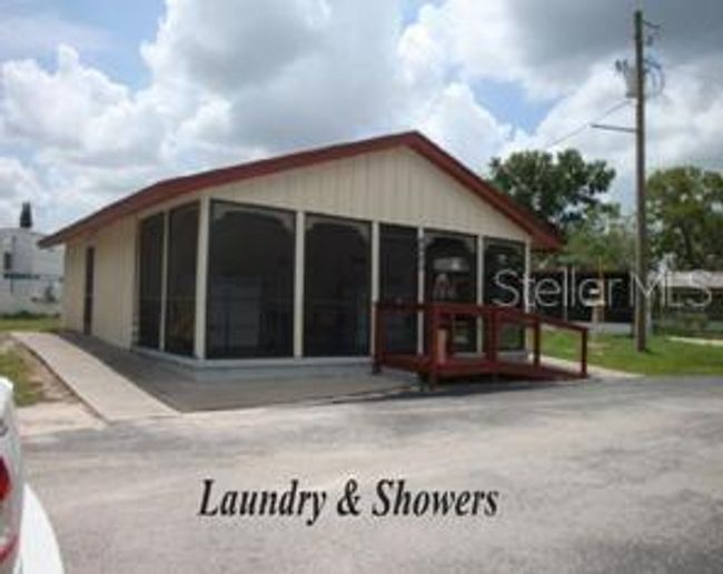 9486 Gray Fox Dr, House other with 2 bedrooms, 2 bathrooms and null parking in WEEKI WACHEE FL | Image 32