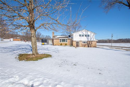 9500 Arnett Dr, New Paris, OH, 45347-9202 | Card Image