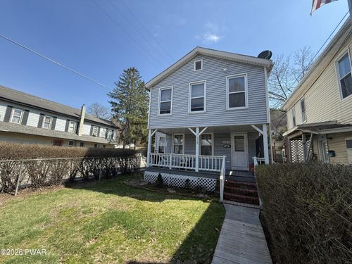 unit-b-526 Church Street, Hawley, PA, 18428 | Card Image