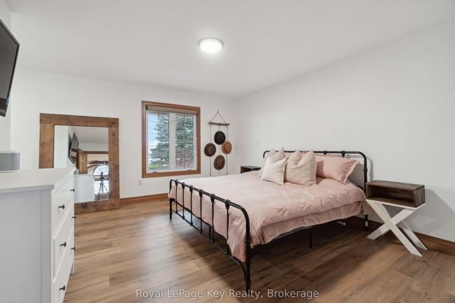 1949 Michigan Line, House other with 3 bedrooms, 3 bathrooms and 6 parking in Sarnia ON | Image 20