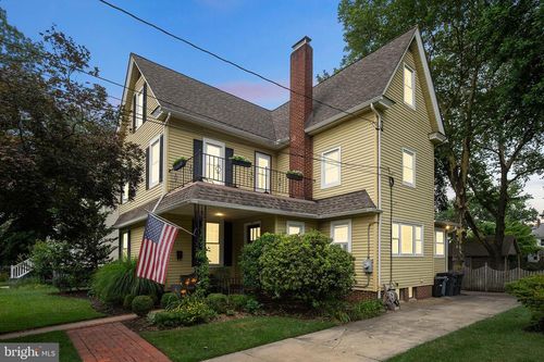 421 Sloan Ave, COLLINGSWOOD, NJ, 08107-2047 | Card Image