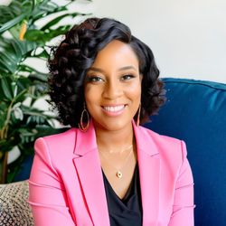 Lasandra Tucker