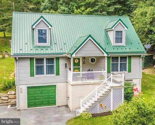 513 Gum Springs Rd, FAIRFIELD, PA, 17320-9459 | Card Image