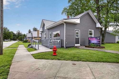 320 S Maple St, Orleans, IN, 47452-1726 | Card Image