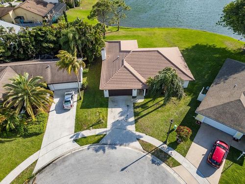 73 Vista Del Rio, Boynton Beach, FL, 33426-8830 | Card Image