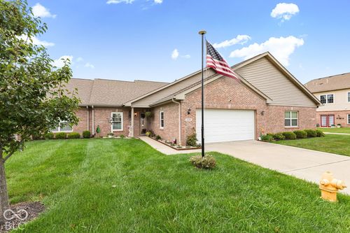 4242 Revere Ln, Plainfield, IN, 46168-8809 | Card Image