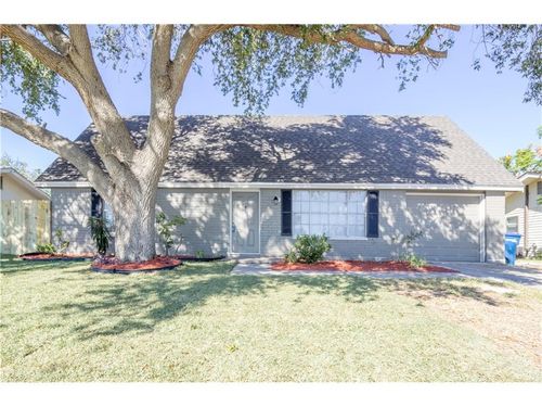 3426 Charlotte Dr, Corpus Christi, TX, 78418-3929 | Card Image