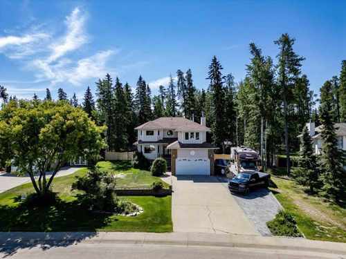 9 Park Cir, Whitecourt, AB, T7S1H9 | Card Image