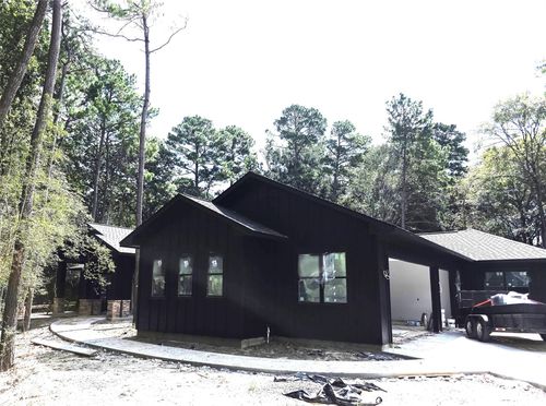 4 Lake Forest Dr, Conroe, TX, 77384-3152 | Card Image