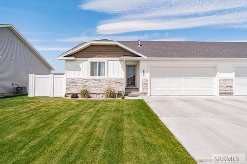 3699 E Bate Street, Idaho Falls, ID, 83401 | Card Image