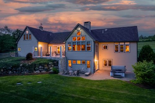 9 Quinn Rd, Hancock, NH, 03449-5618 | Card Image