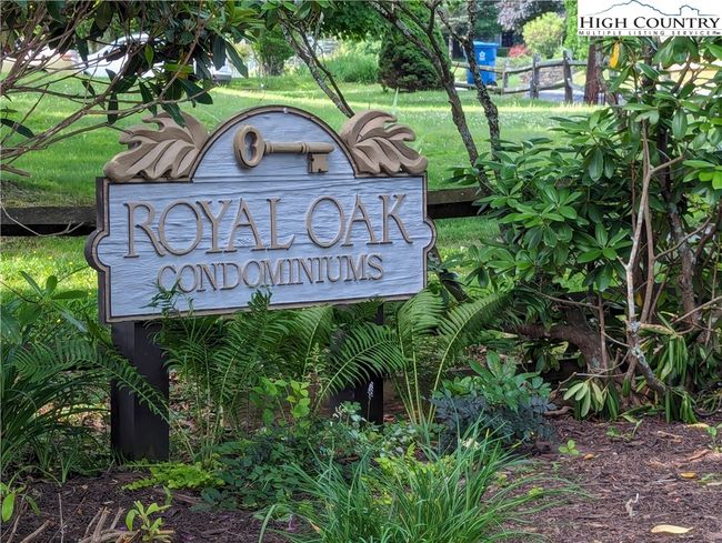 UNIT-226 - 148 Royal Oaks Dr, Condo with 2 bedrooms, 2 bathrooms and null parking in Blowing Rock NC | Image 12