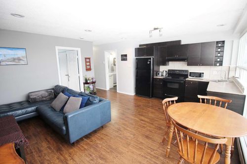 402-1612 14 Ave Sw, Calgary, AB, T3C0W5 | Card Image