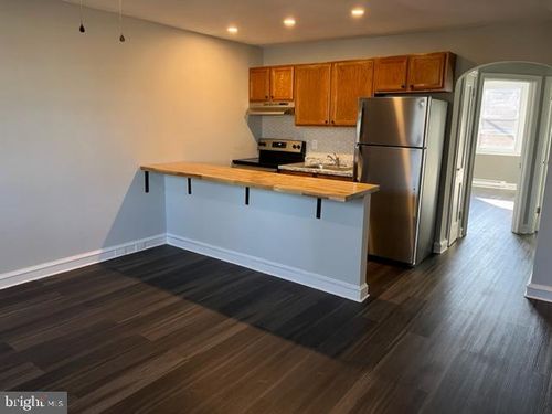 1st-6632 N Broad St, PHILADELPHIA, PA, 19126-3222 | Card Image