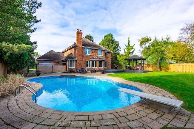 23 Meander Close, House other with 5 bedrooms, 3 bathrooms and 6 parking in Carlisle ON | Image 48