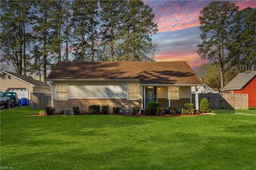 224 Cypress Rd, Portsmouth, VA, 23701-1436 | Card Image