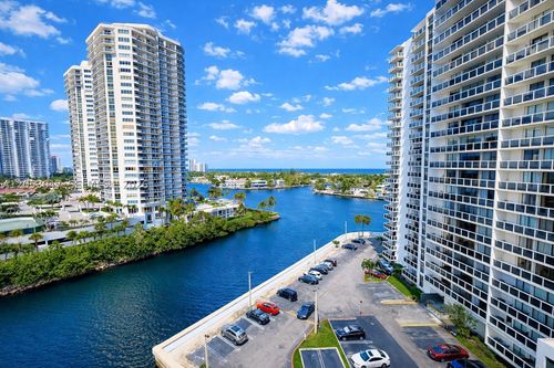 1033-20505 E Country Club Dr, Aventura, FL, 33180-3438 | Card Image