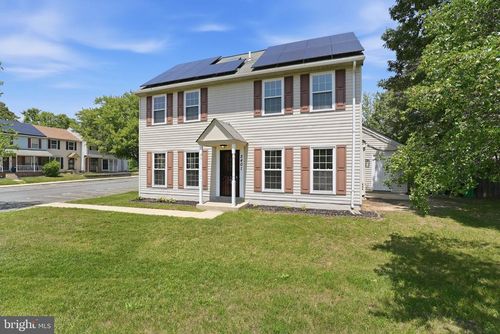 2401 W Rosecroft Village Cir, OXON HILL, MD, 20745 | Card Image