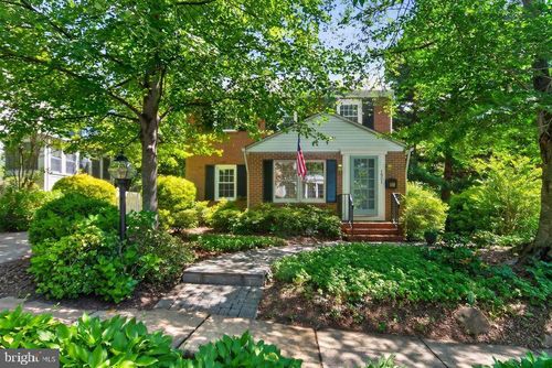 1521 N Kenilworth St, ARLINGTON, VA, 22205-2820 | Card Image