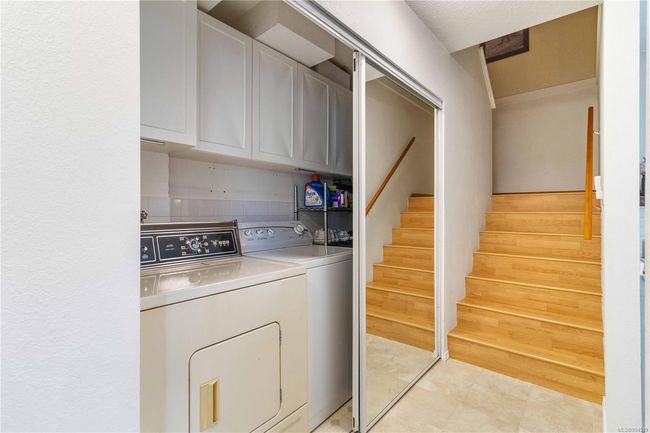 Laundry/Storage/HWT | Image 32
