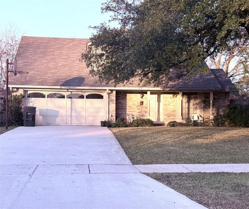 2433 Melrose Ave, Bossier City, LA, 71111-5950 | Card Image