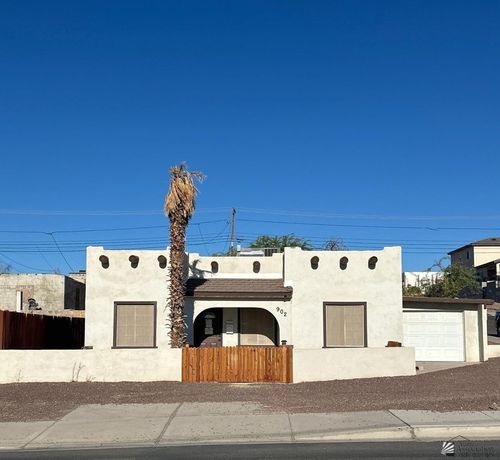 902 S 1st Ave, Yuma, AZ, 85364-3904 | Card Image