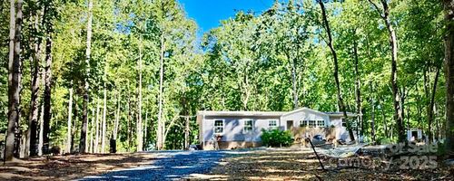 368 Northwood Dr, Troy, NC, 27371-8349 | Card Image