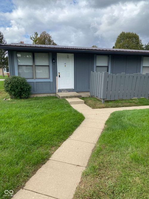 15-2000 Indianapolis Rd, Crawfordsville, IN, 47933-3177 | Card Image