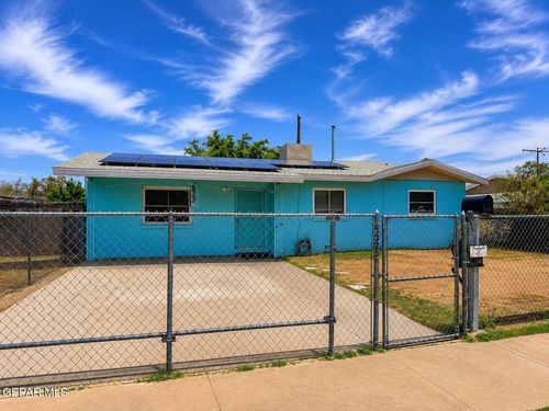 5325 Big Horn Ln, El Paso, TX, 79924-3301 | Card Image