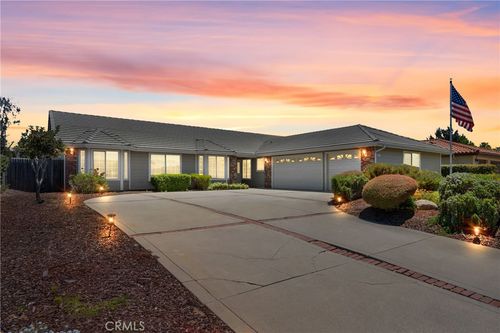 4817 Claybrook Ct, Santa Maria, CA, 93455-4887 | Card Image