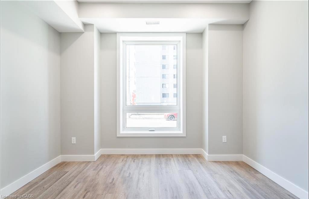 Residential Lease in Hamilton 4