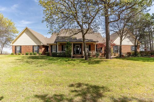 100 Winters Way, Poteau, OK, 74953-5495 | Card Image